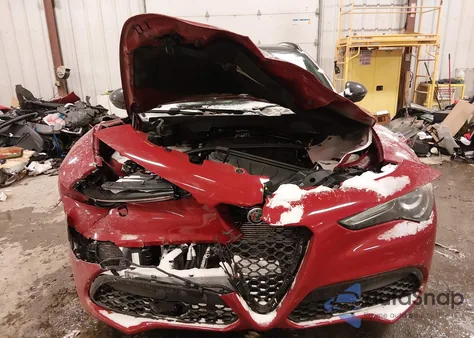 2022 Alfa Romeo Stelvio Veloce Ti Awd z USA, uszkodzony, nr VIN ZASPAKBN9N7D49406